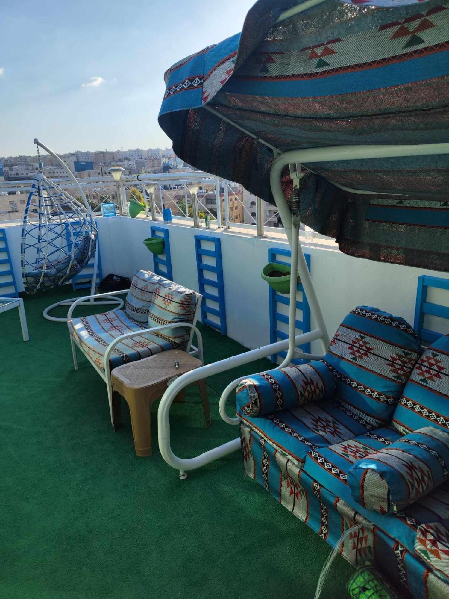 Yaso Roof & Apartments Amman Exterior photo